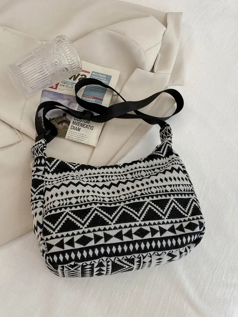 Bolsa geométrica preta e branca – Edição Berlim
