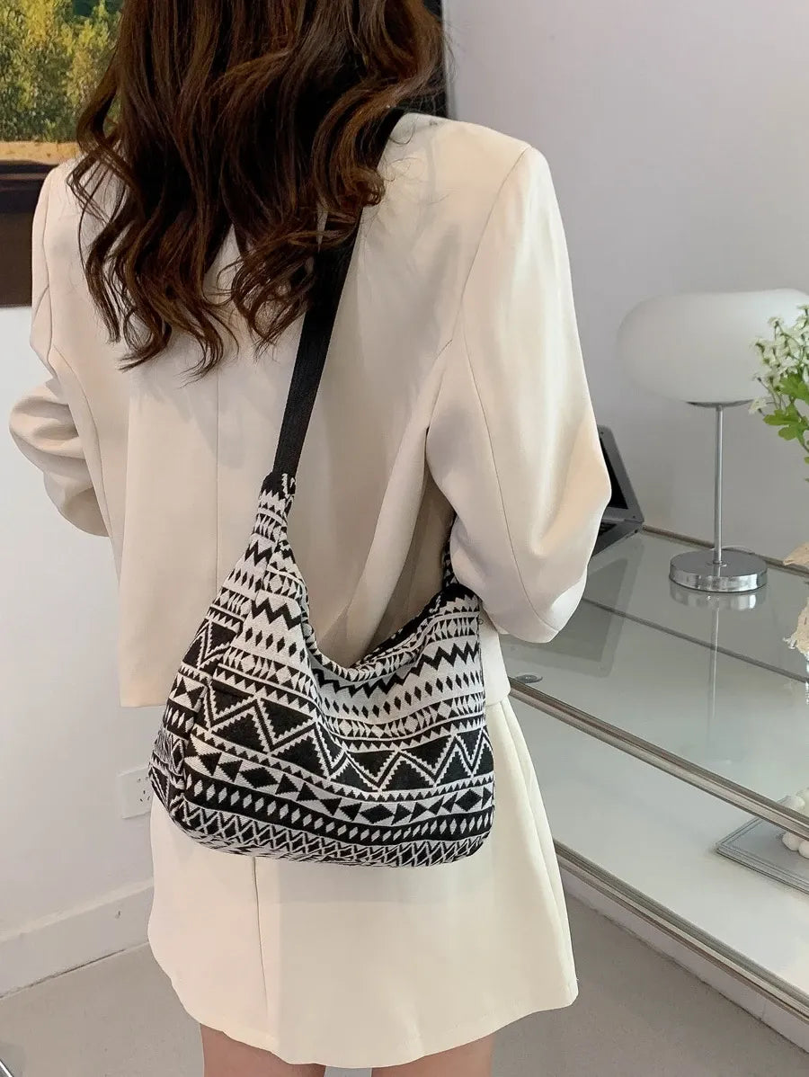 Bolsa geométrica preta e branca – Edição Berlim