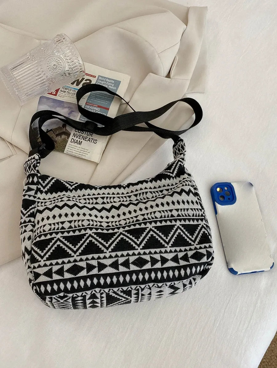 Bolsa geométrica preta e branca – Edição Berlim