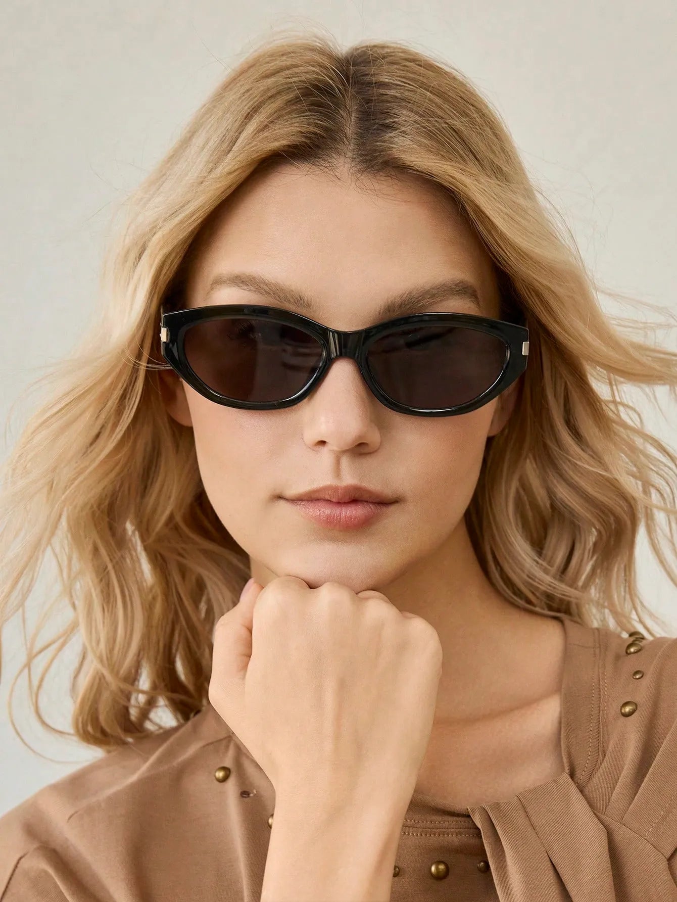 Bio-Sonnenbrille mit Holzmaserung – Obsidian Forest
